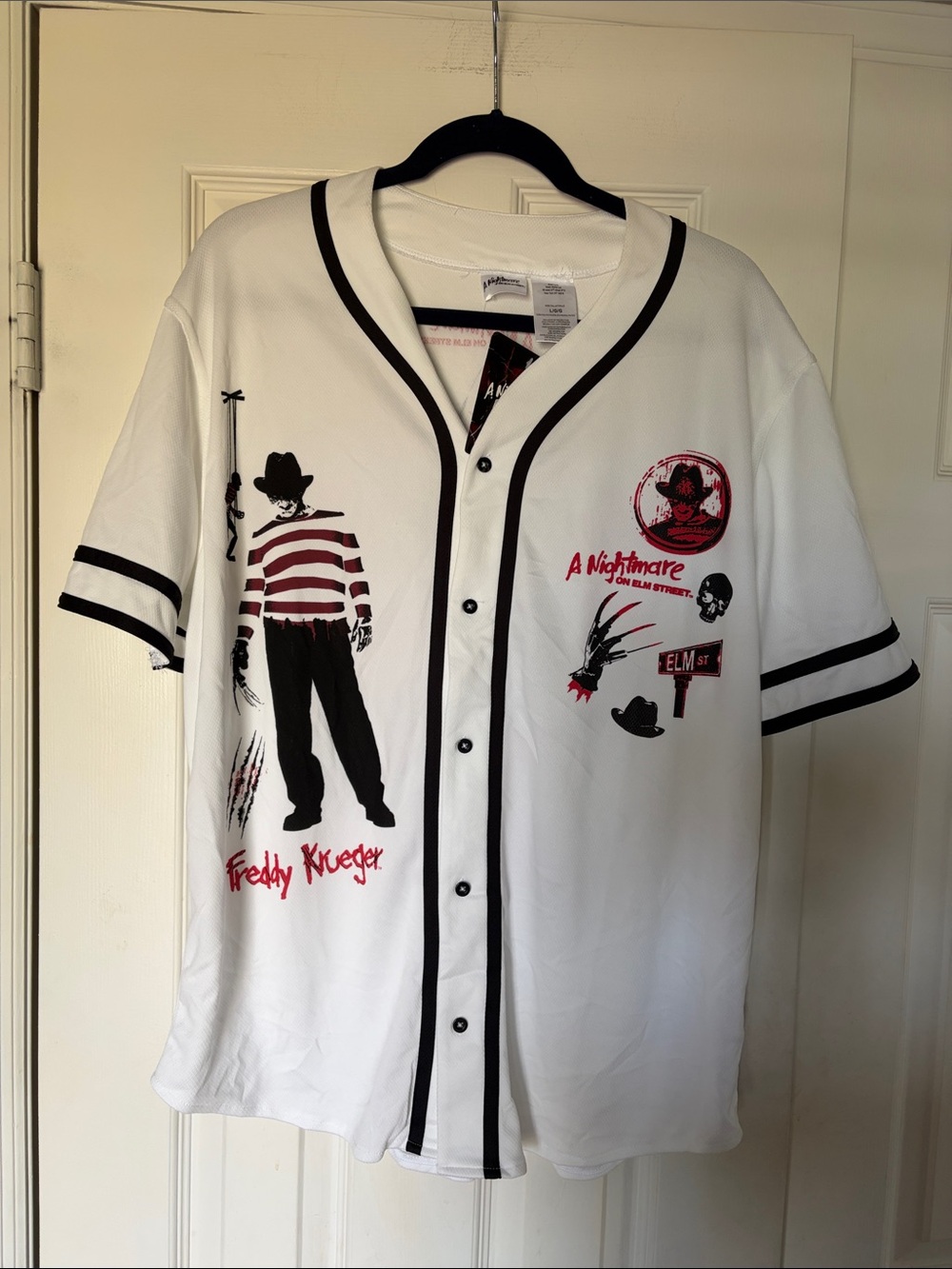 Freddy Krueger Nightmare On Elm Street Baseball Jersey Size L NWT